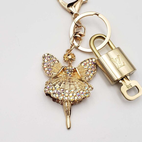 Authentic Louis Vuitton Lock & Key with unbranded Bagcharm, Keycharm, Keychain - Picture 6 of 7